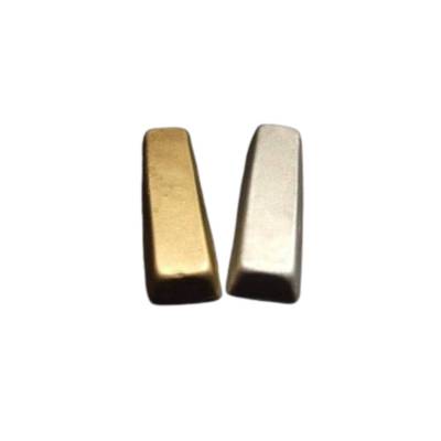 CIRE A BOUCHER OR/ARGENT PAIN